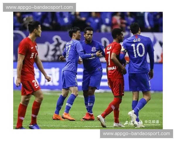 蓝色的心脏在跳动：上海绿地申花VS时代的荣耀、热血与魔都信仰